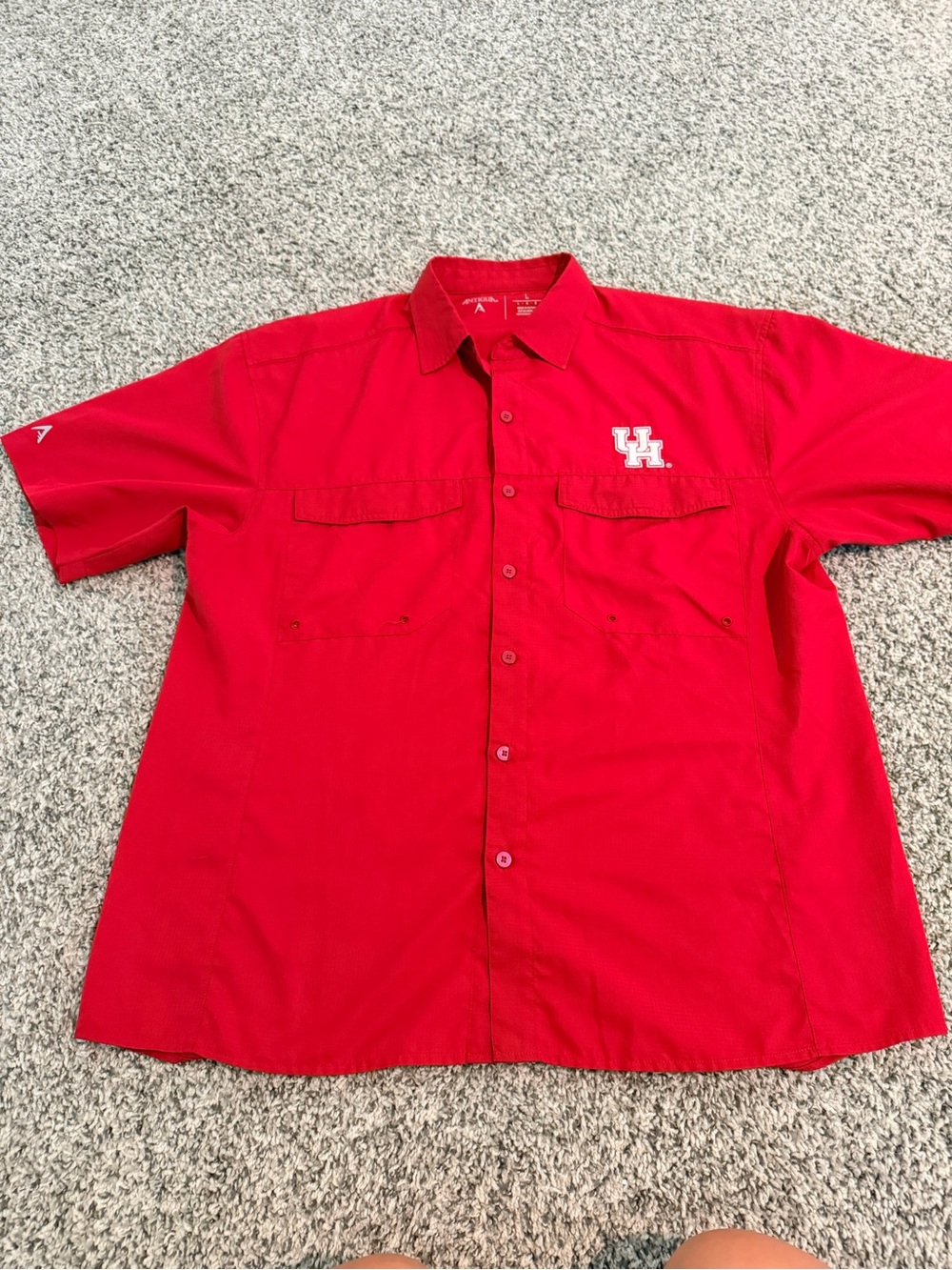 Antigua Red University Logo Short-Sleeve Button-Down Shirt